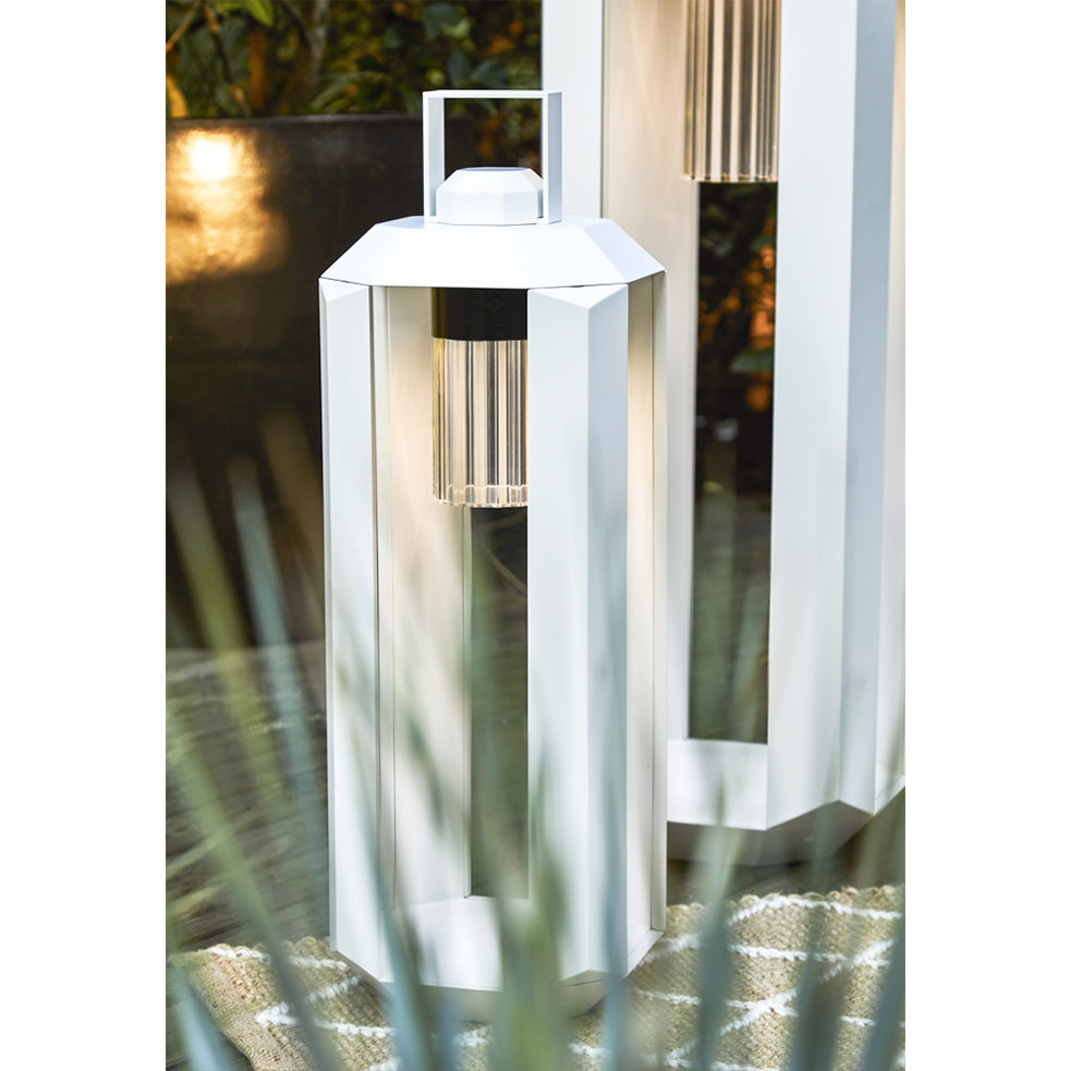 Cube small battery